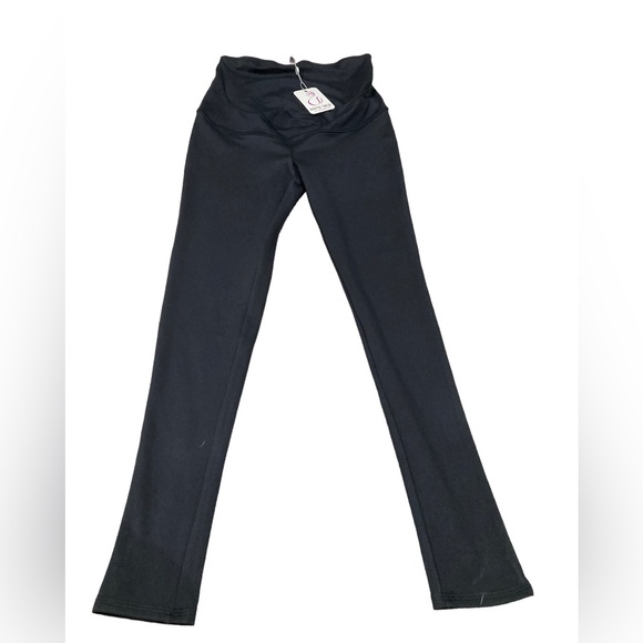 Kimi and Kai Pants - NWT Kimi + Kai maternity black leggings size small. 27” inseam.